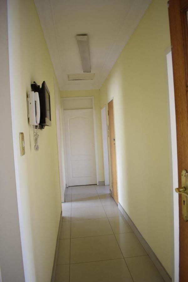 Lalela House Apartamento Joanesburgo Exterior foto